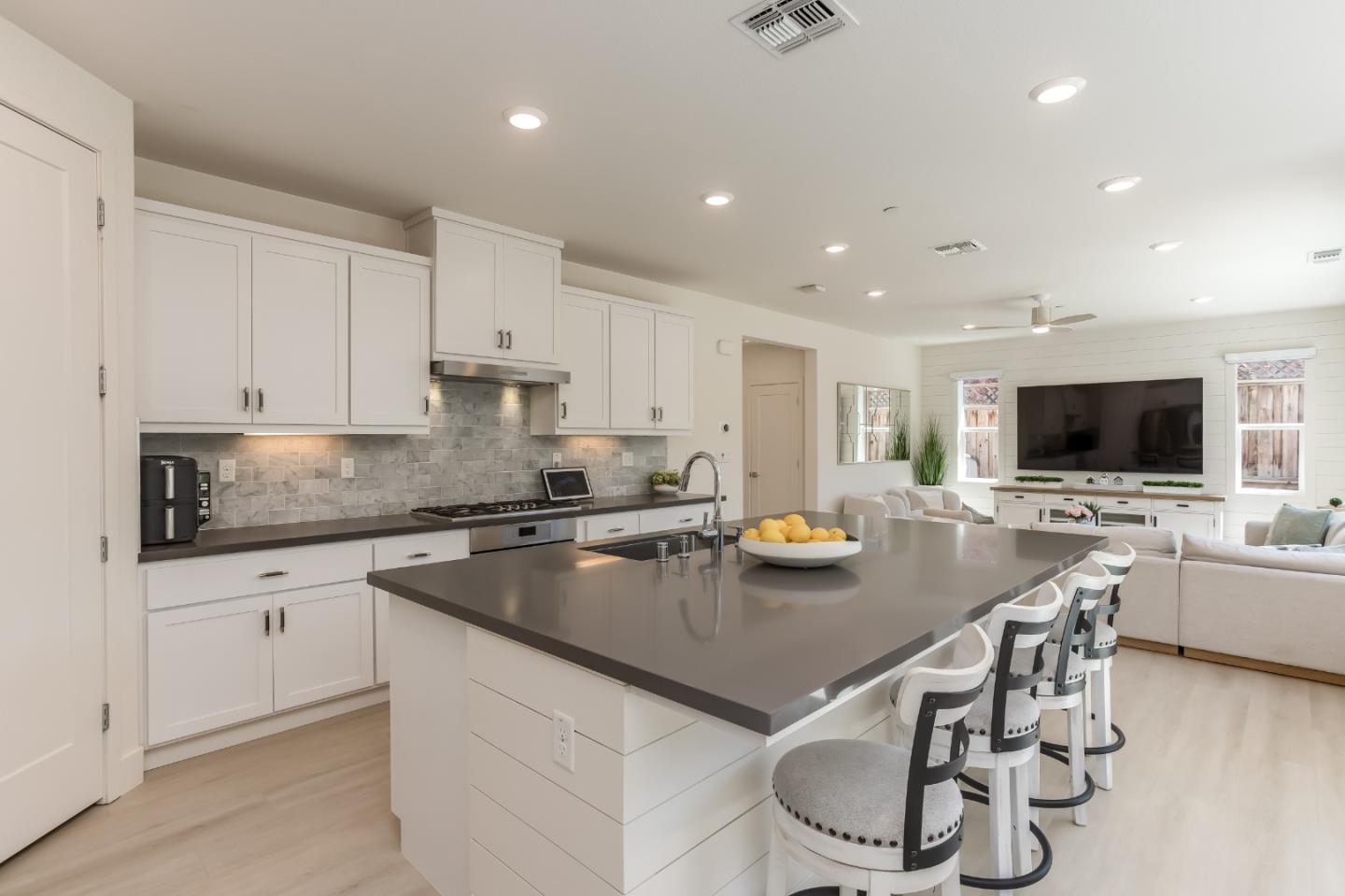 231 Via Encanto San Ramon, CA 94583 - Photo 11 of 38
