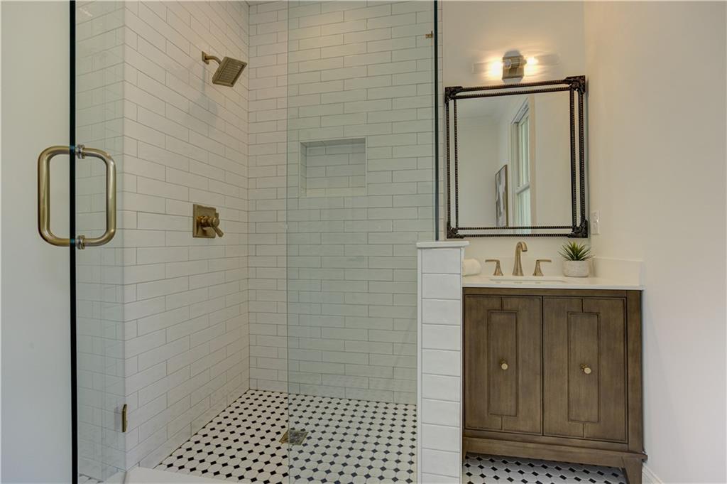1811 Murdock Road Marietta, GA 30062 - Photo 30 of 75