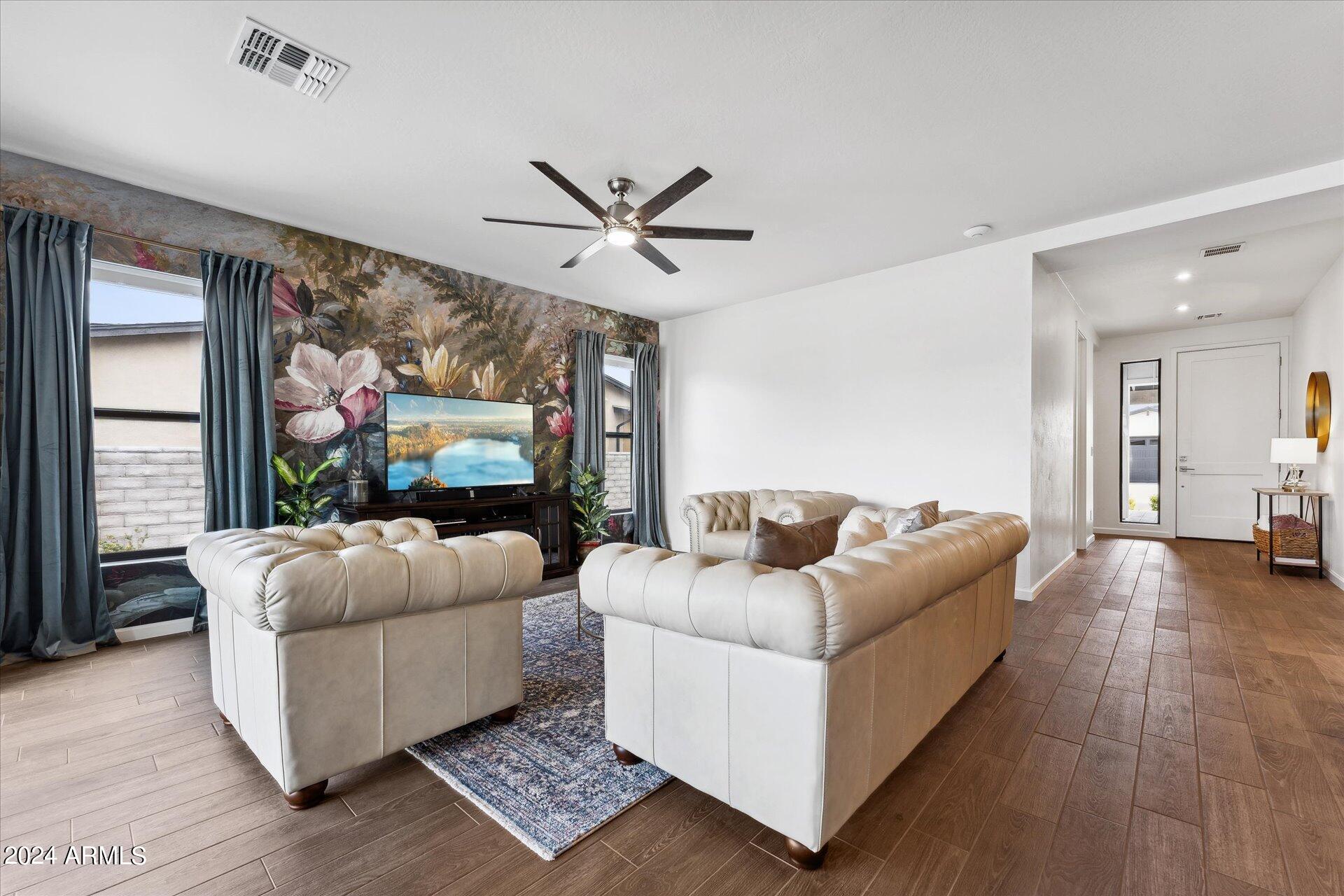 4791 North Yorkshire Loop Prescott Valley, AZ 86314 - Photo 11 of 33 09-009-living-room