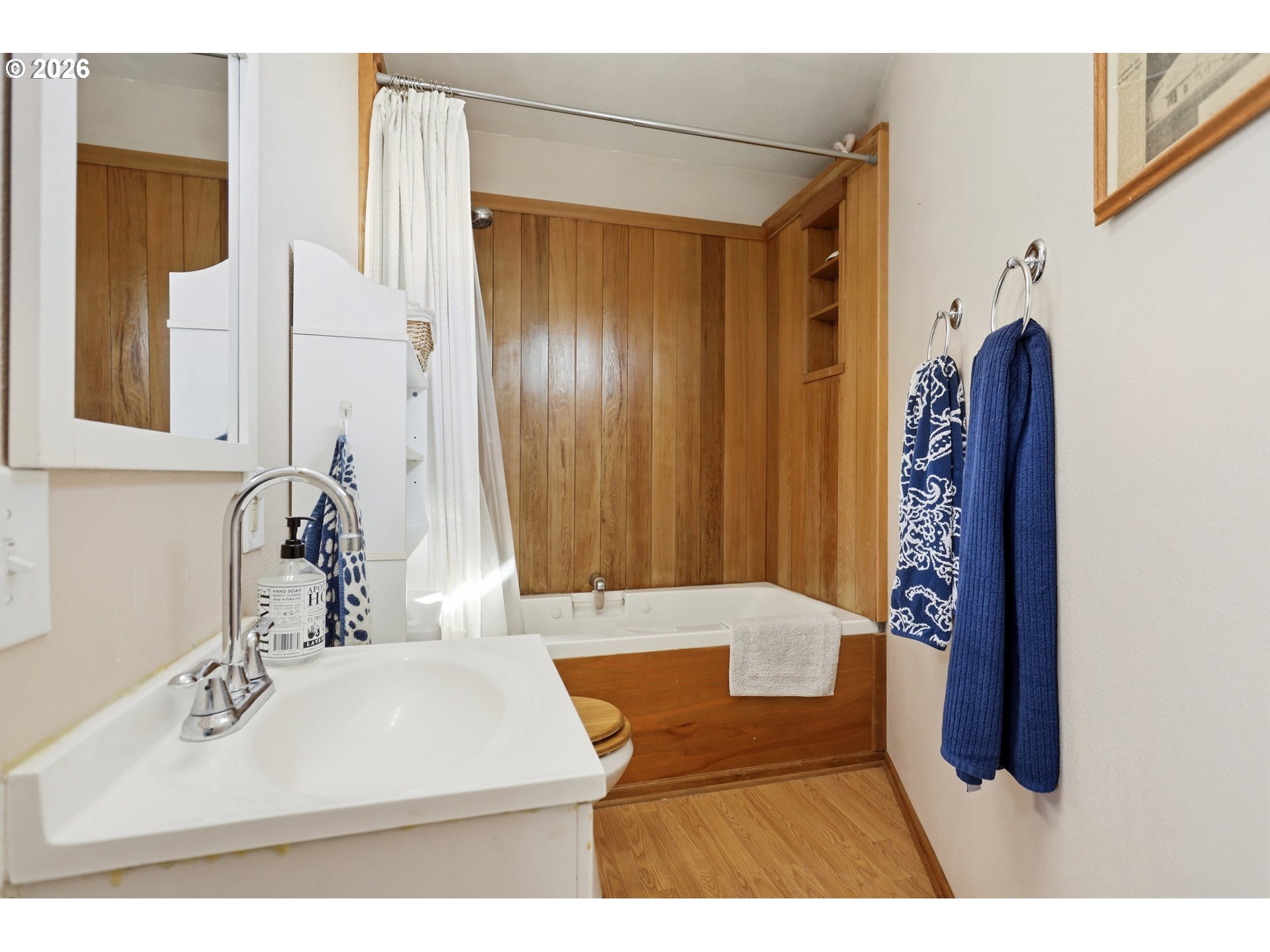101 North Boat Basin Road, Unit C3 The Dalles, OR 97058 - Photo 20 of 44 a bathroom with a sink and a mirror