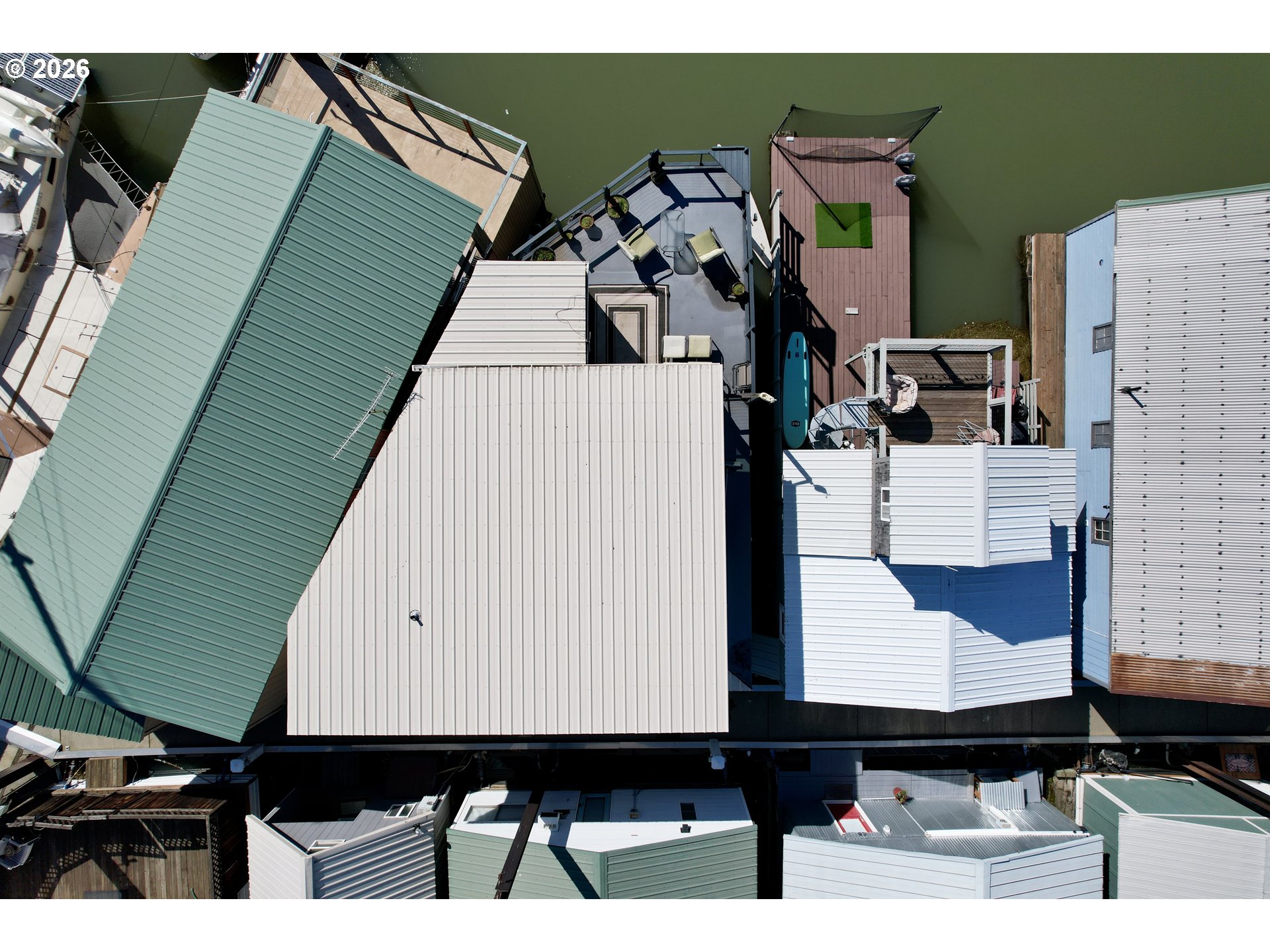 101 North Boat Basin Road, Unit C3 The Dalles, OR 97058 - Photo 43 of 44 a view of roof with sitting area