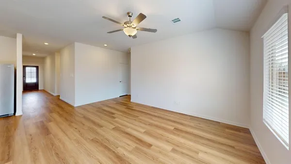 $1,899 | 3314 Pat Mayse Drive, Farmersville, TX 75442