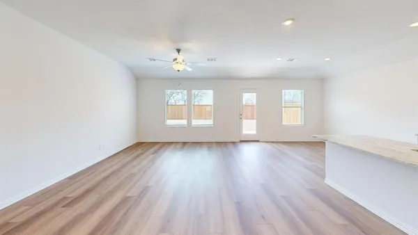 $1,899 | 3314 Pat Mayse Drive, Farmersville, TX 75442