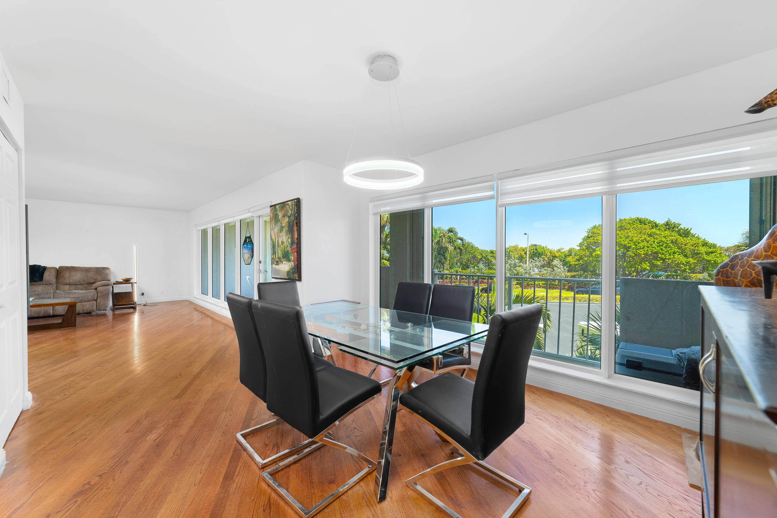 4301 North Ocean Boulevard, Unit 203 Boca Raton, FL 33431 - Photo 11 of 56 Dining area
