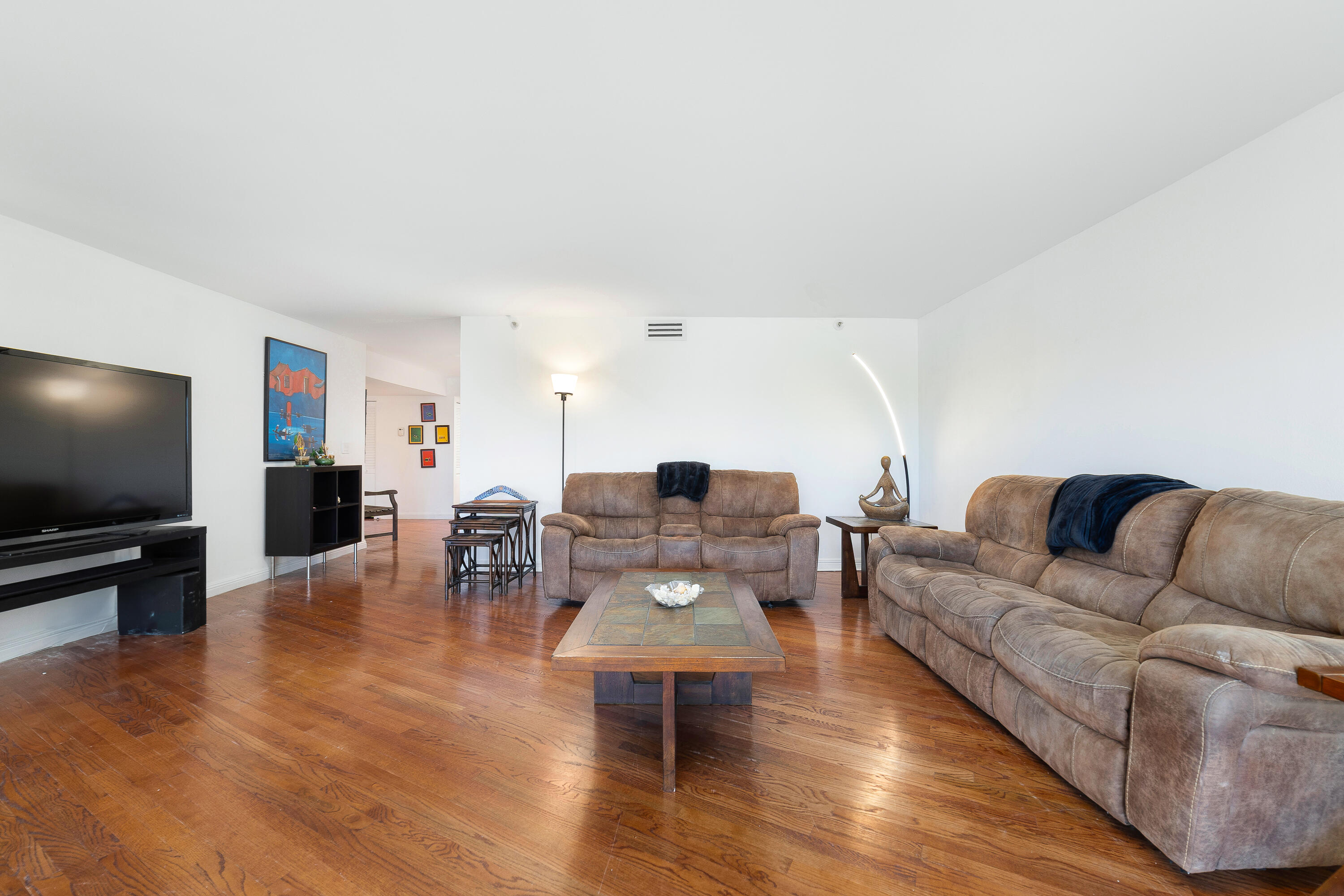 4301 North Ocean Boulevard, Unit 203 Boca Raton, FL 33431 - Photo 6 of 56 Living room