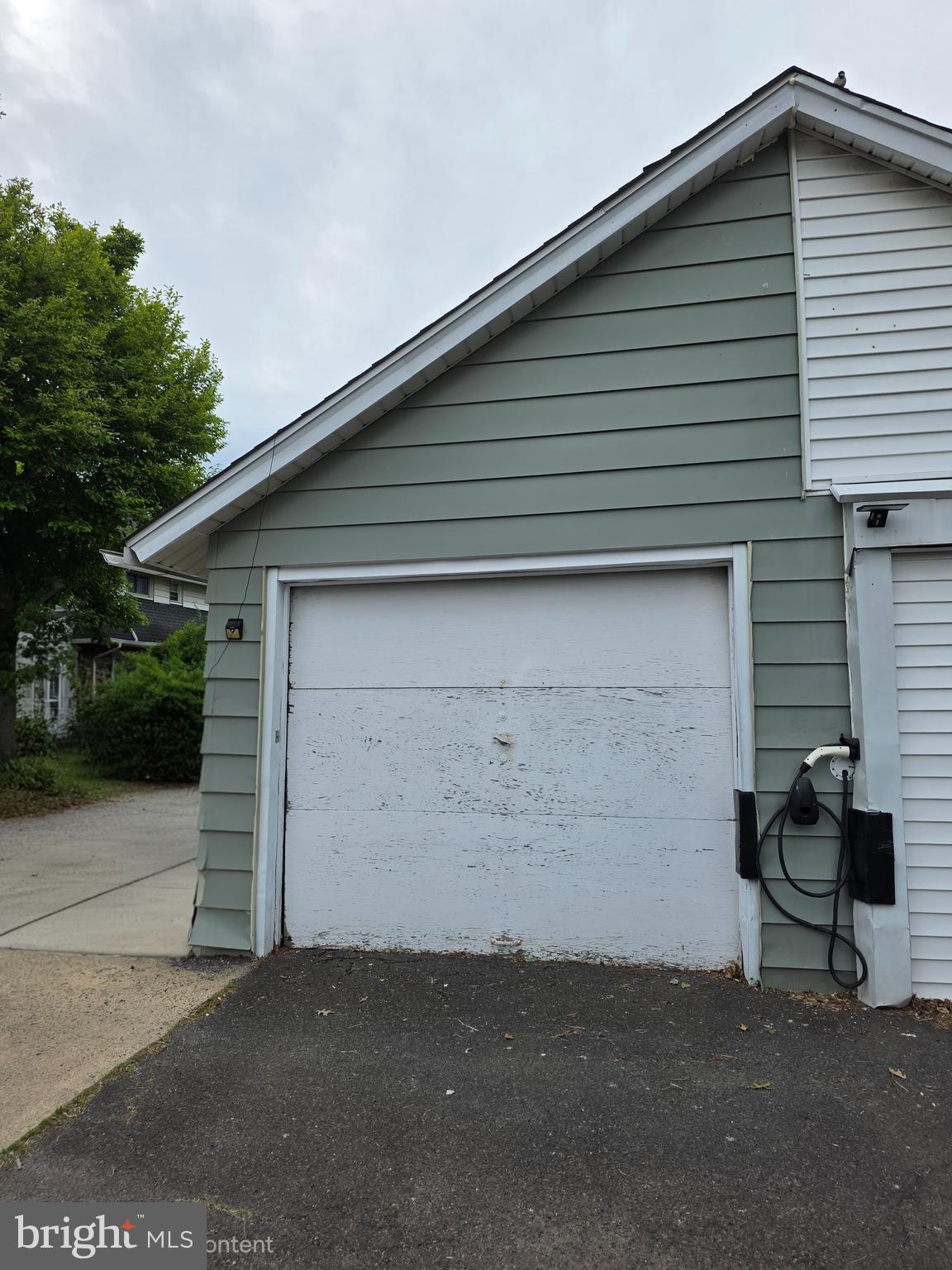 803 Ashbourne Road Cheltenham, PA 19012 - Photo 4 of 4