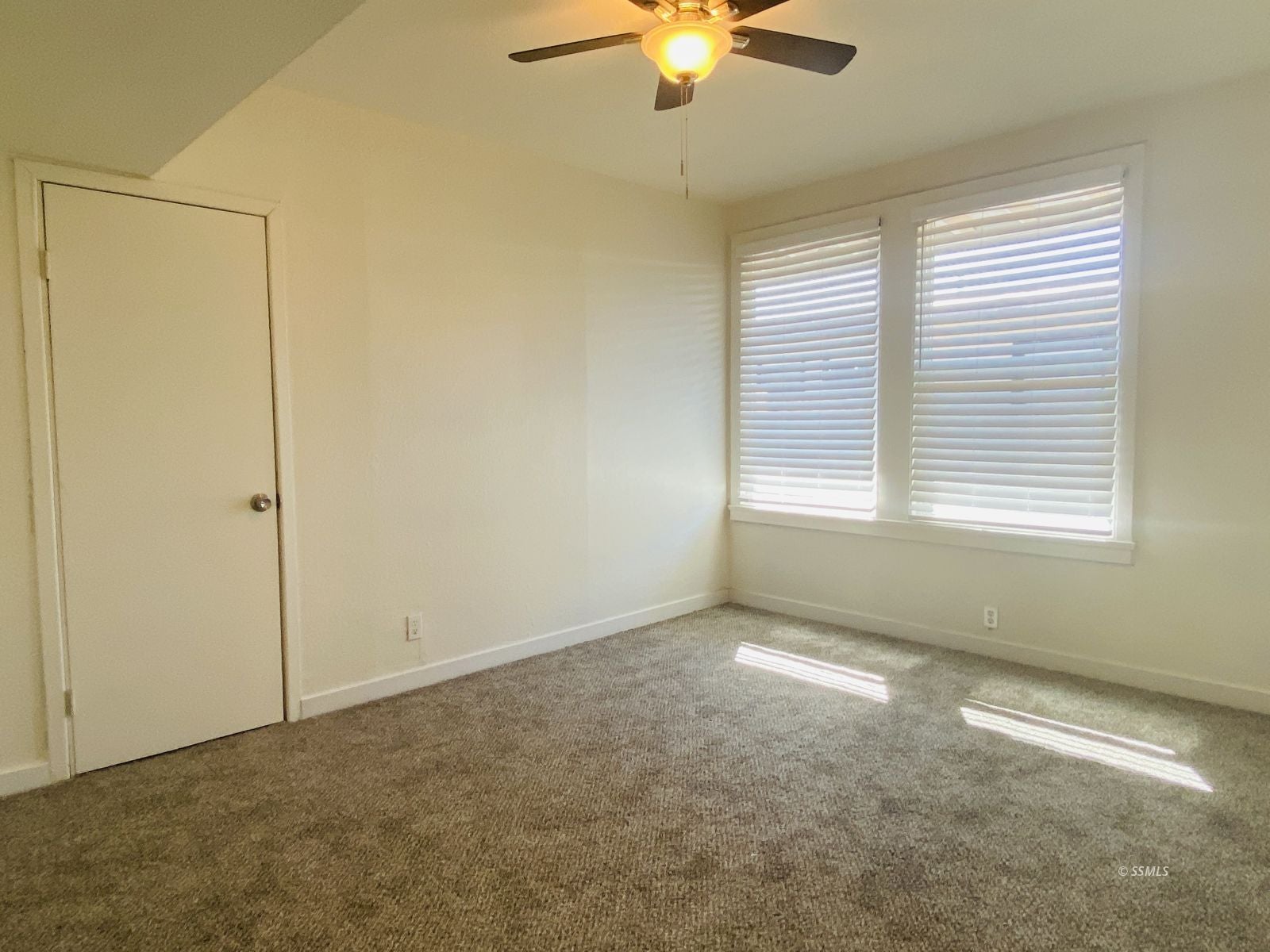 113 South Richmond Road Ridgecrest, CA 93555 - Photo 22 of 23 Gallery Image 22