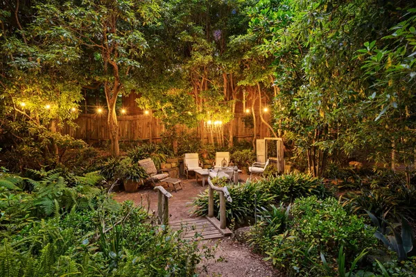 $7,200 | 1470 School House Road, Montecito, CA 93108