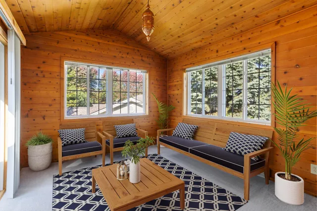 $399,000 | 745 Sterling Court, Mahtomedi, MN 55115