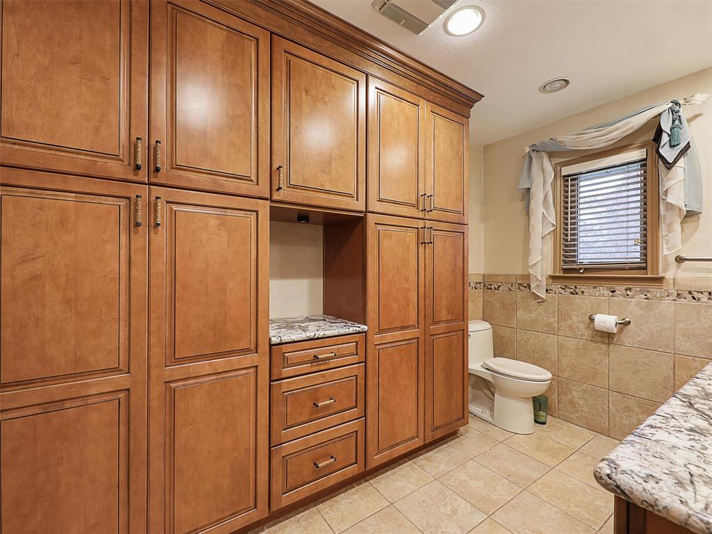 6515 Ridgeview Circle Dallas, TX 75240 - Photo 26 of 37