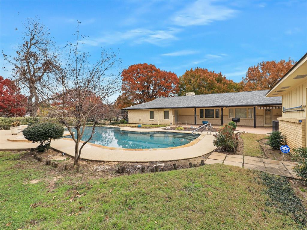 6515 Ridgeview Circle Dallas, TX 75240 - Photo 30 of 37