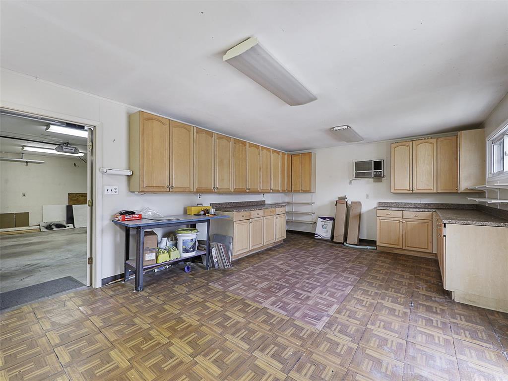 6515 Ridgeview Circle Dallas, TX 75240 - Photo 33 of 37