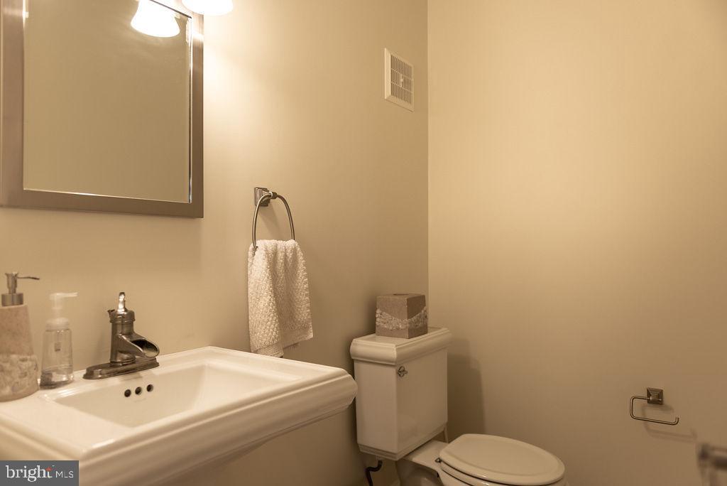 12948 Pond Road Ocean City, MD 21842 - Photo 25 of 111 Gallery Image 25