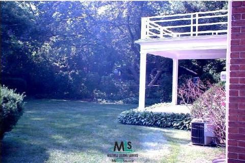 1147 Bishop Road Grosse Pointe, MI 48230 - Photo 9 of 9 832723-8.JPG