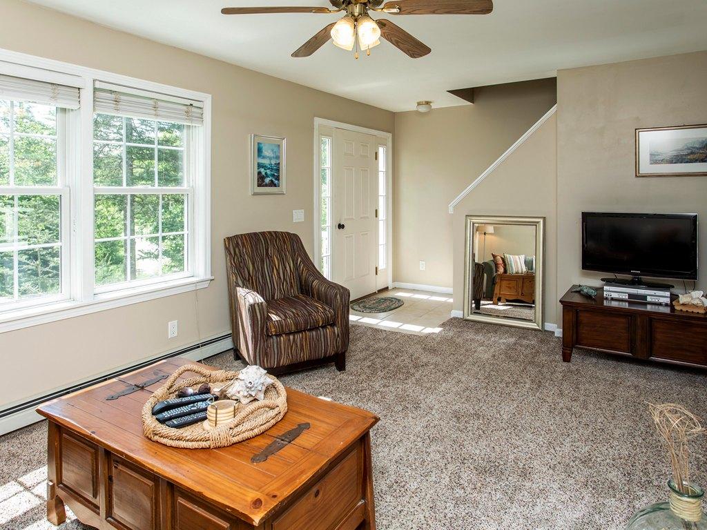 25 Murphy Road Boothbay, ME 04537 - Photo 5 of 32 5