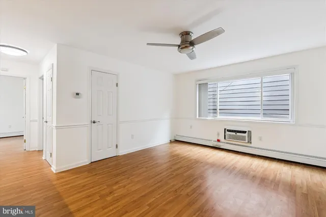 $350,000 | 513 12th Street Northeast, Unit 3, Washington, DC 20002