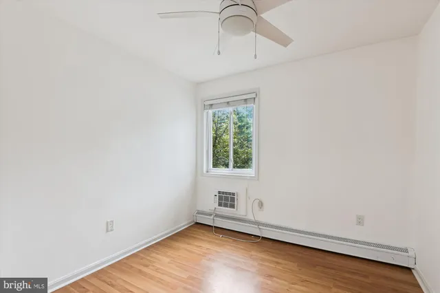 $350,000 | 513 12th Street Northeast, Unit 3, Washington, DC 20002