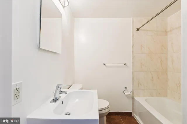 $350,000 | 513 12th Street Northeast, Unit 3, Washington, DC 20002