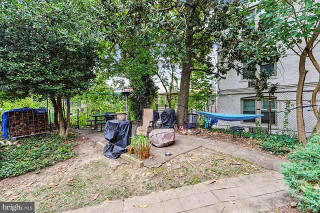 $350,000 | 513 12th Street Northeast, Unit 3, Washington, DC 20002