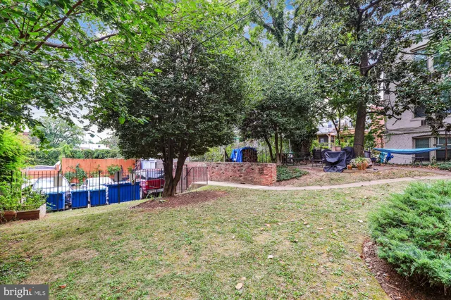 $350,000 | 513 12th Street Northeast, Unit 3, Washington, DC 20002