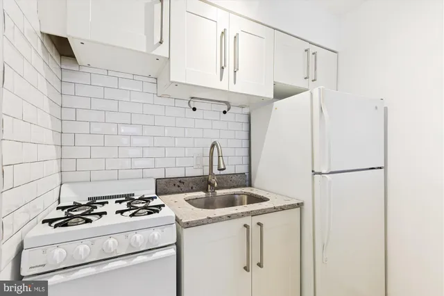 $350,000 | 513 12th Street Northeast, Unit 3, Washington, DC 20002