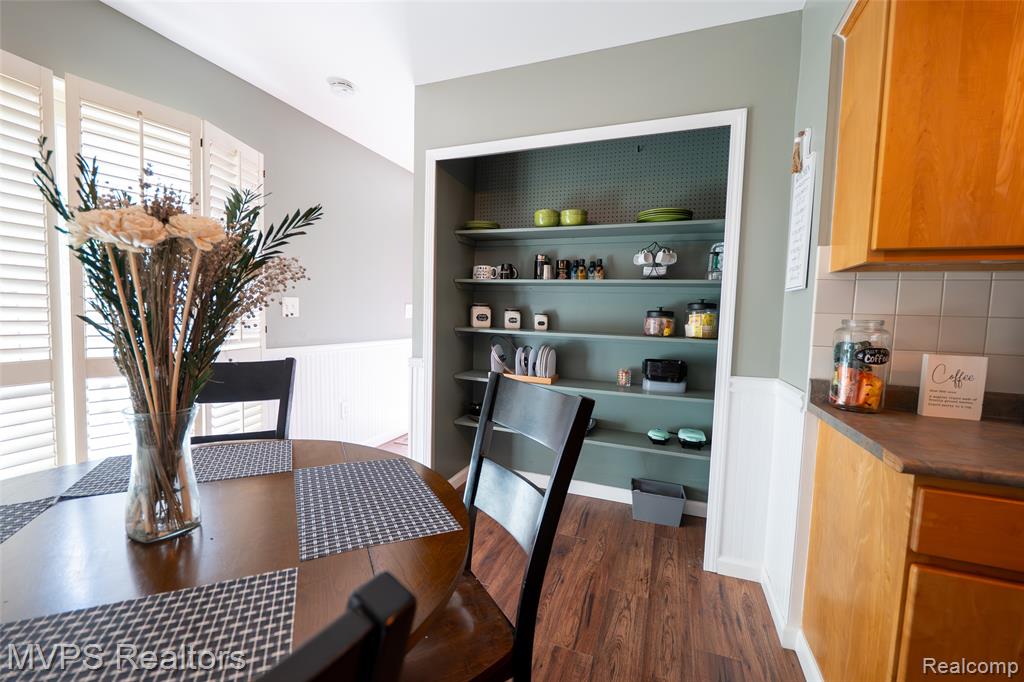 804 Oak Brook Ridge Drive, Unit 149 Rochester Hills, MI 48307 - Photo 7 of 49