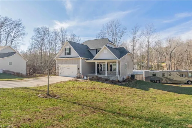 $520,000 | 1728 Valley Brook Court, Clemmons, NC 27012
