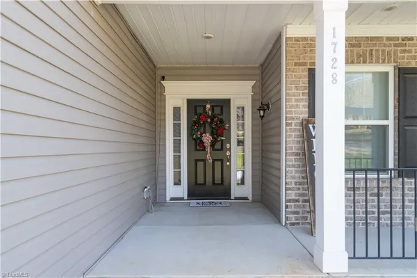 $520,000 | 1728 Valley Brook Court, Clemmons, NC 27012