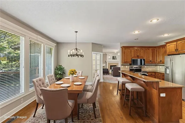 $660,000 | 11902 West 131st Terrace, Overland Park, KS 66213