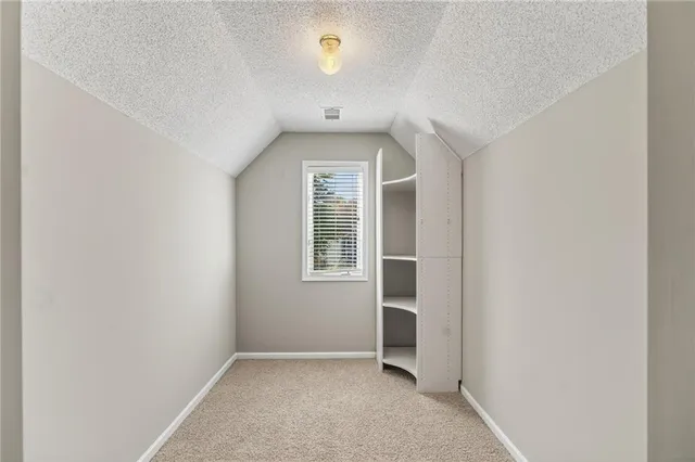 $660,000 | 11902 West 131st Terrace, Overland Park, KS 66213