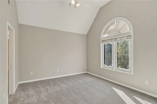 $660,000 | 11902 West 131st Terrace, Overland Park, KS 66213