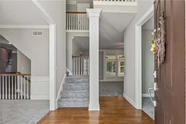 $660,000 | 11902 West 131st Terrace, Overland Park, KS 66213