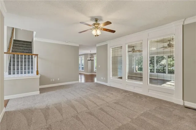 $660,000 | 11902 West 131st Terrace, Overland Park, KS 66213