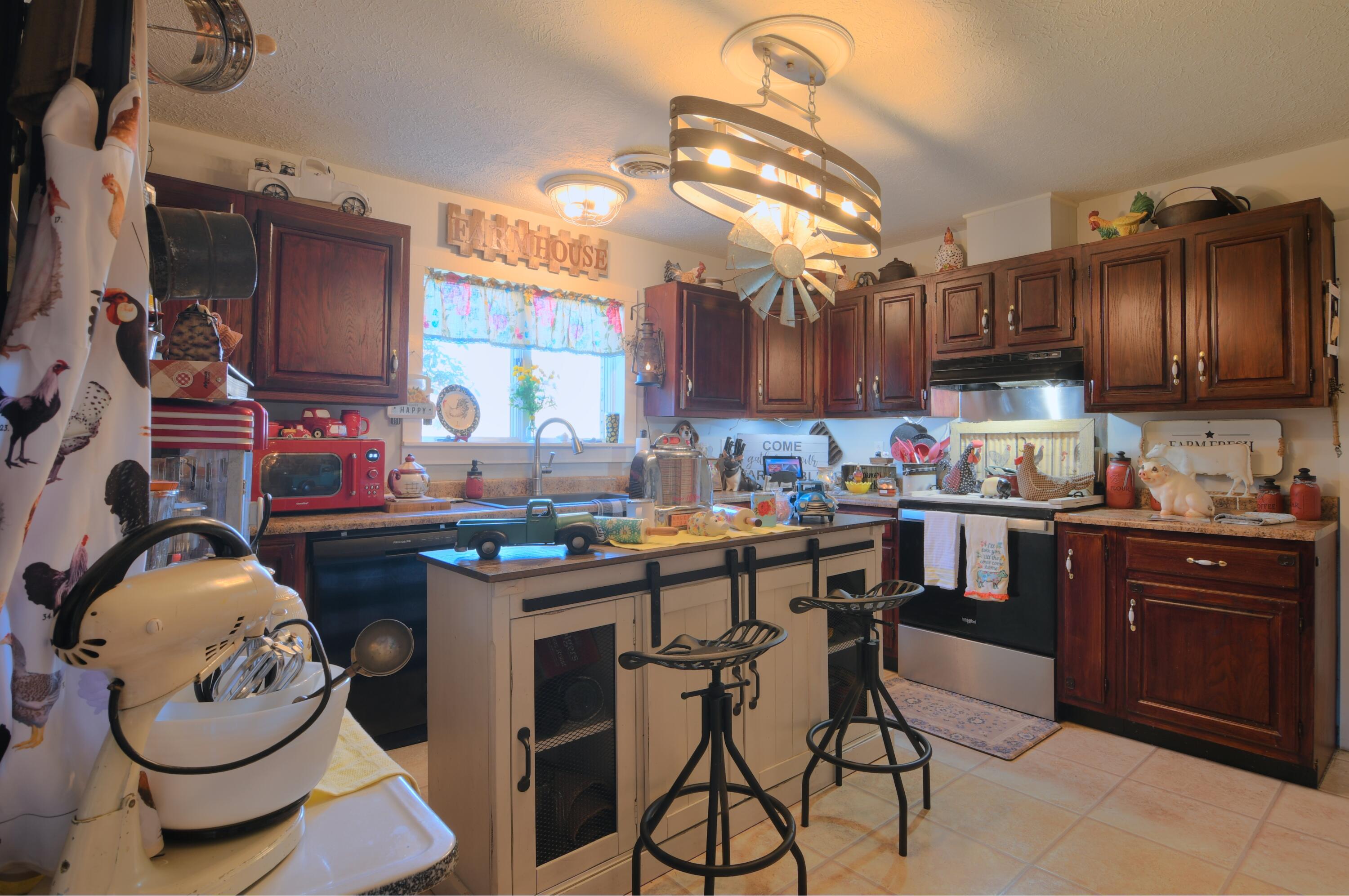 53 Egan Road Morehead, KY 40351 - Photo 4 of 30 8