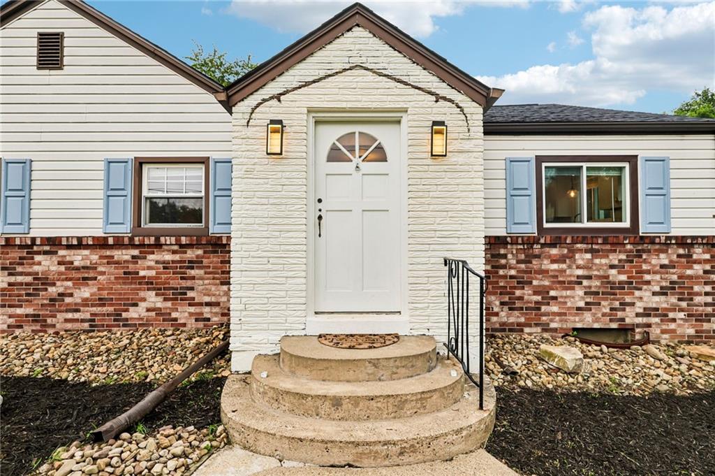 706 Naysmith Road North Versailles, PA 15137 - Photo 4 of 50 Front door