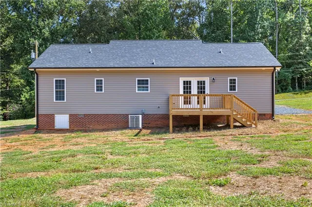 $289,000 | 4329 Timber Lea Lane, Ramseur, NC 27316