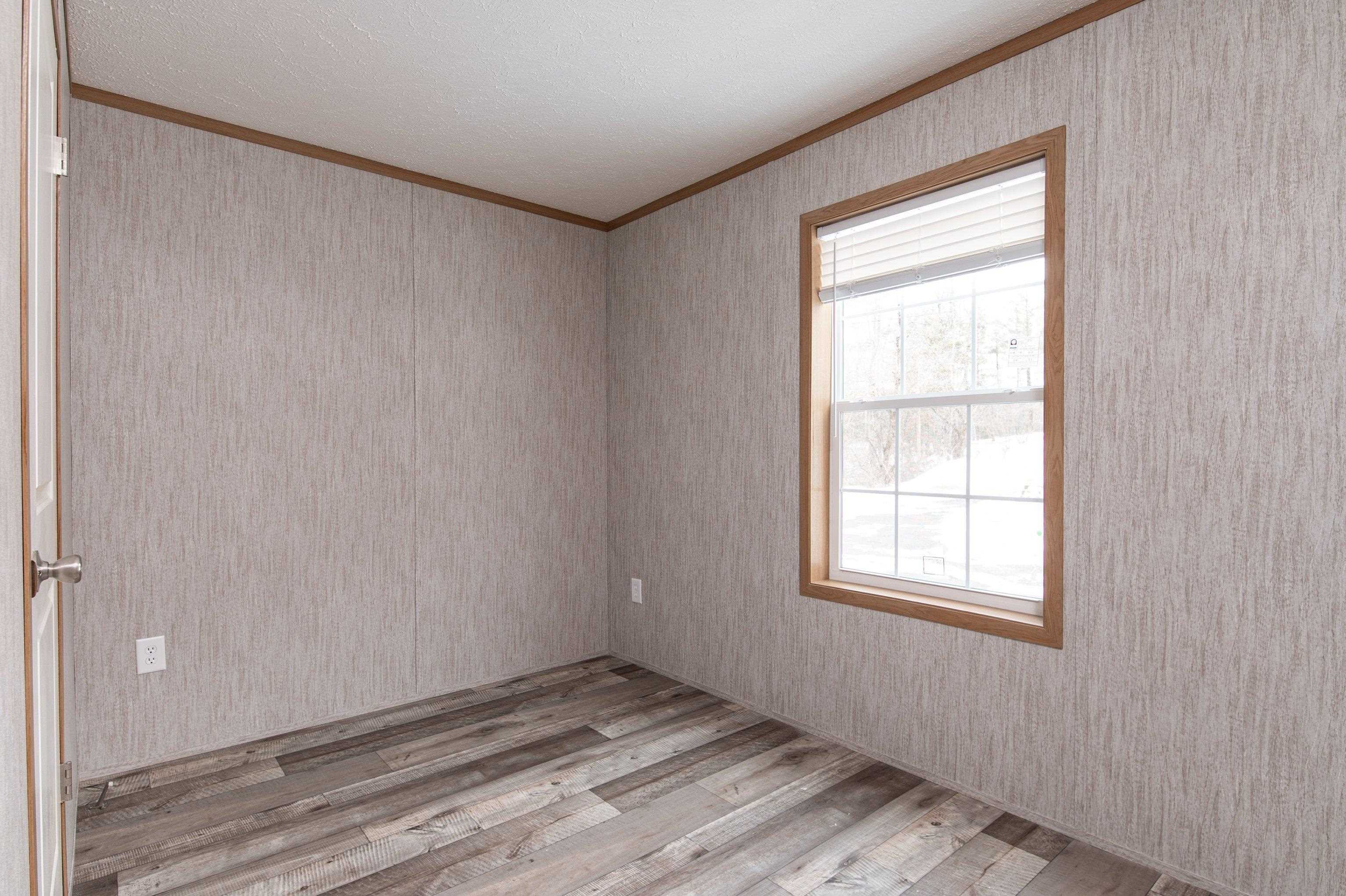 139 Oak Street St. Johnsbury, VT 05819 - Photo 11 of 21