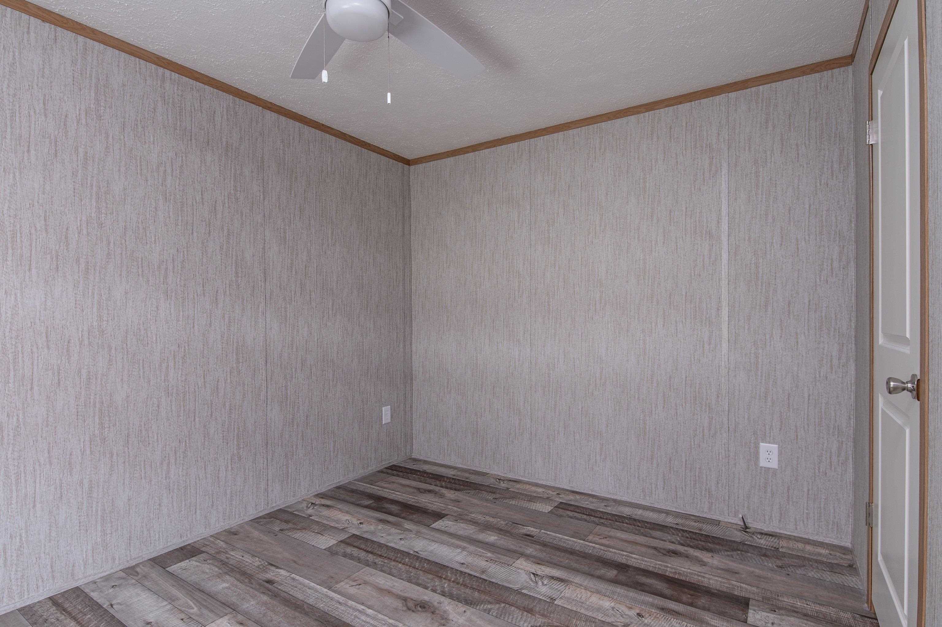 139 Oak Street St. Johnsbury, VT 05819 - Photo 15 of 21