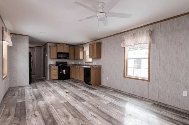 $89,831 | 139 Oak Street, St. Johnsbury, VT 05819