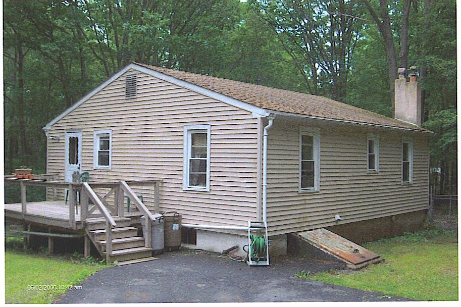 LOVELY 2 BEDROOM 1 BATH RANCH