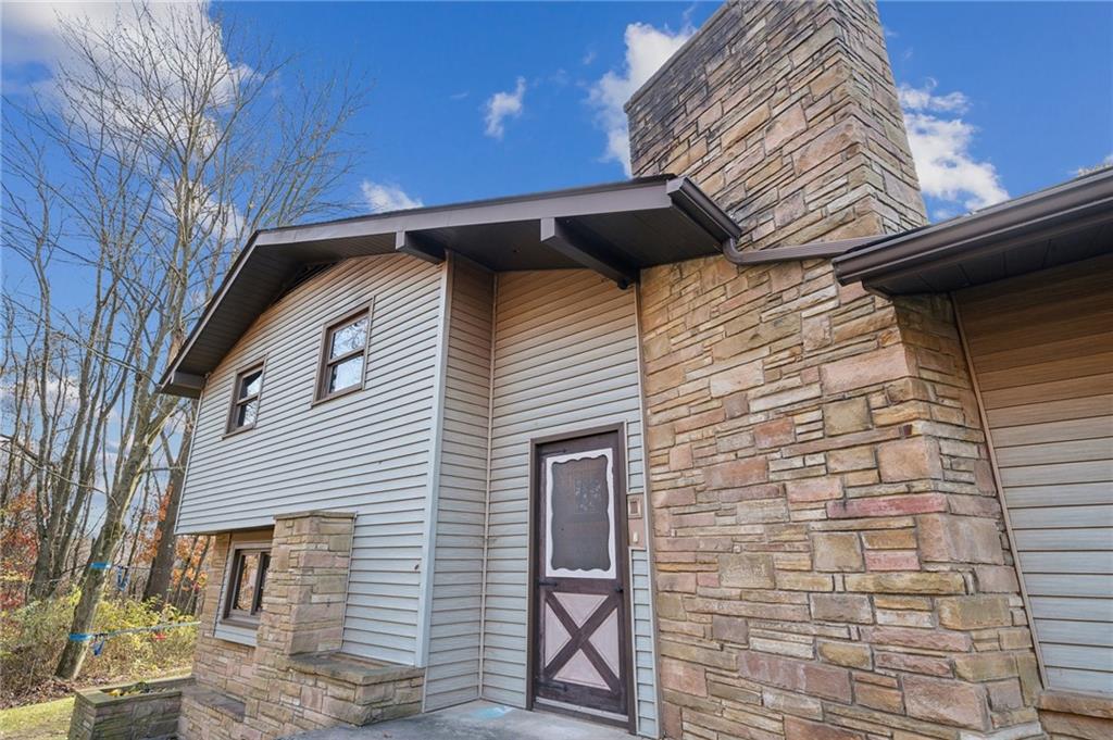146 Jacobs Drive Boswell, PA 15531 - Photo 28 of 35 a front view of a house with balcony