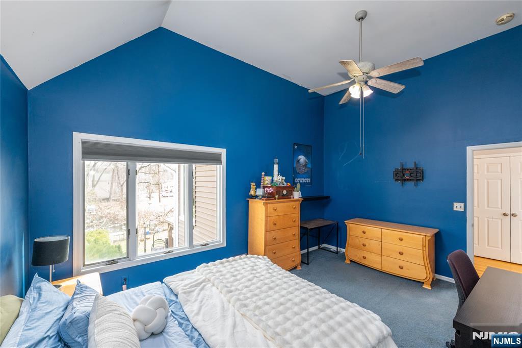 35 Turnberry Road Little Falls, NJ 07424 - Photo 25 of 41