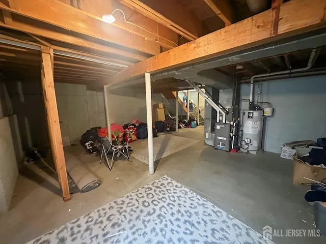 $389,900 | 18 Pioneer Court, Ewing, NJ 08628