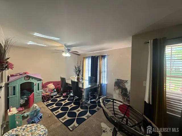 $389,900 | 18 Pioneer Court, Ewing, NJ 08628