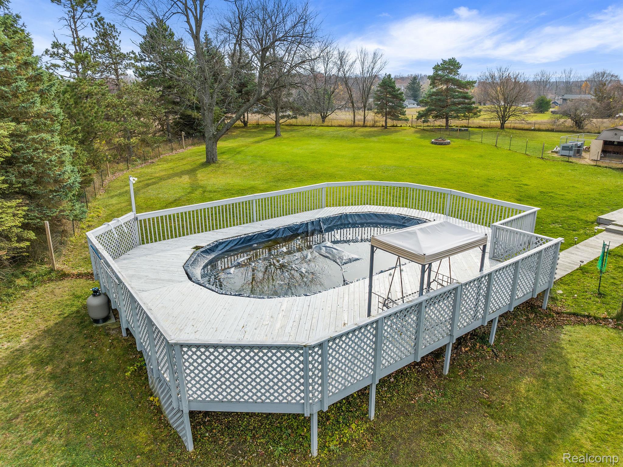 1065 Clyde Road Highland, MI 48357 - Photo 57 of 64 Pool