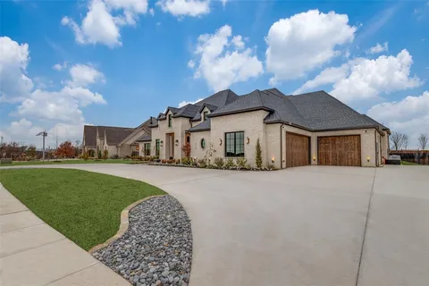 $2,135,500 | 3516 Fairway Drive, Denton, TX 76226