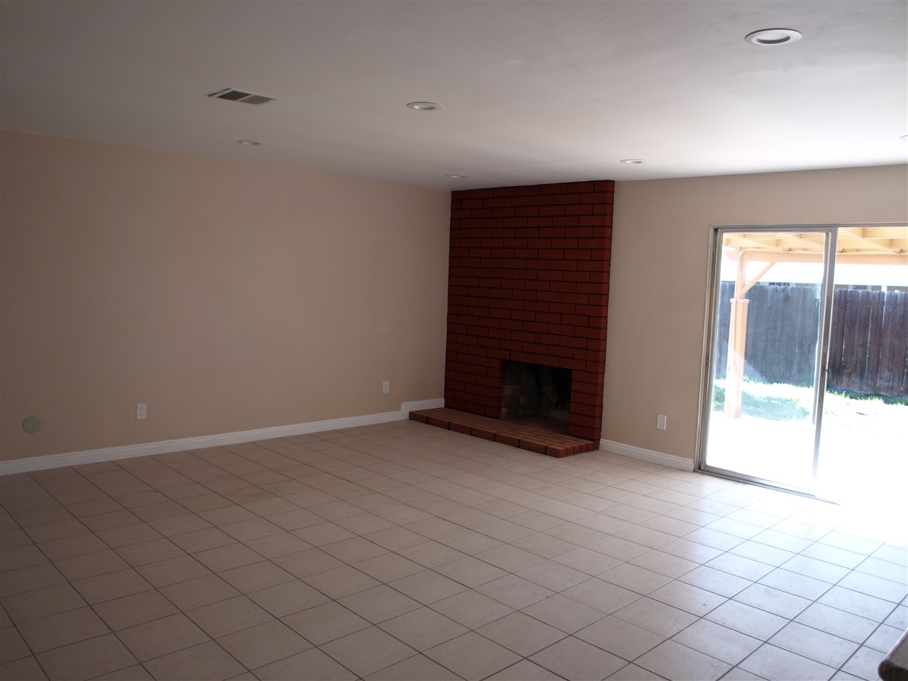 2464 Doubletree Road Spring Valley, CA 91978 - Photo 3 of 13