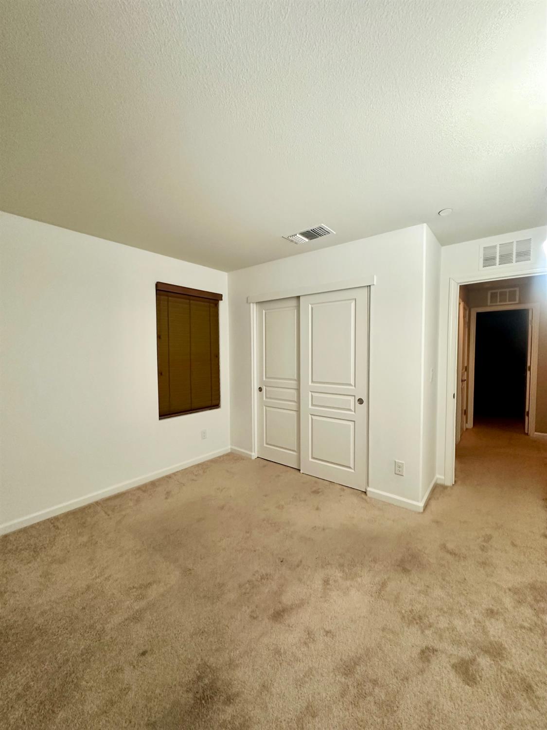 7548 Chappelle Way Elk Grove, CA 95757 - Photo 13 of 37