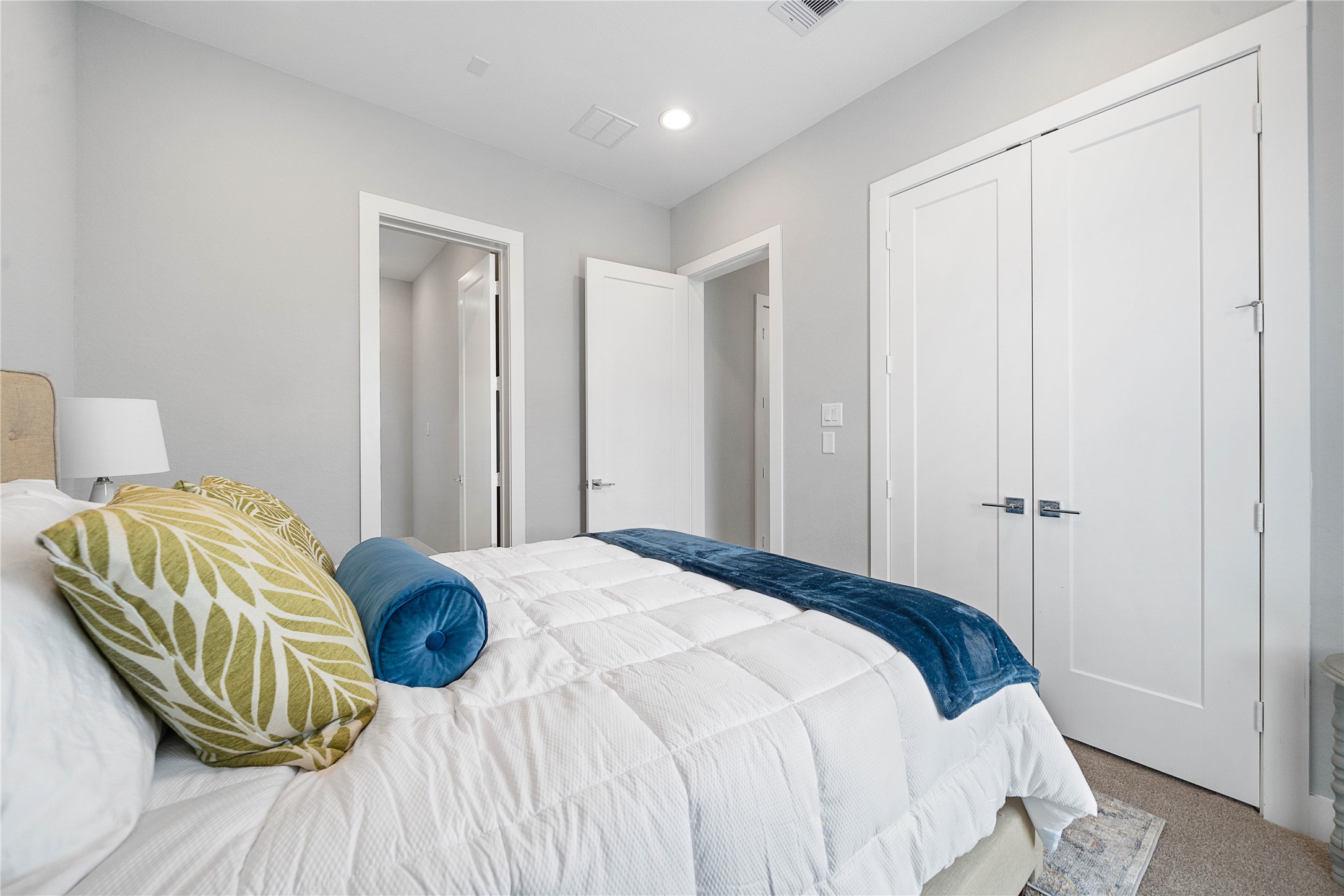 8411 Hempstead Road, Unit A Houston, TX 77008 - Photo 6 of 35 Bedroom is a comfortable size and leads on to patio