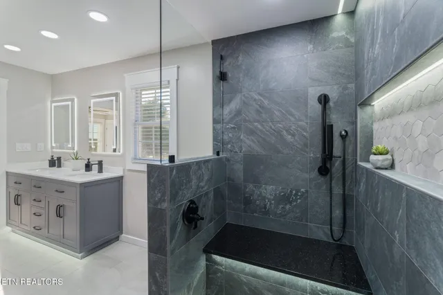 $439,900 | 149 Vancon Drive, Kingston, TN 37763